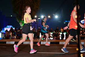 BIB: 
                            <button type="button" onclick="openModal(15103104)" class="btn btn-primary btn-sm float-right btn-popup" data-toggle="modal" data-target=".modal-high-quality">
                        <i class="fas fa-shopping-cart"></i> Add to Cart
                    </button>
                                            <button type="button" onclick="isThisMe(15103104, true)" class="btn btn-success btn-sm float-right btn-popup btn-isme hidden" data-toggle="tooltip" data-placement="bottom" title="นี่คือรูปของคุณใช่ไหม คลิกที่นี่เพื่อเอาเข้าอัลบั้ม">
                        <i class="fas fa-plus"></i> Add to album
                    </button>
                    <button type="button" onclick="isThisMe(15103104, false)" class="btn btn-warning btn-sm float-right btn-popup btn-isnotme hidden">
                        <i class="fas fa-ban"></i> Remove from album
                    </button>